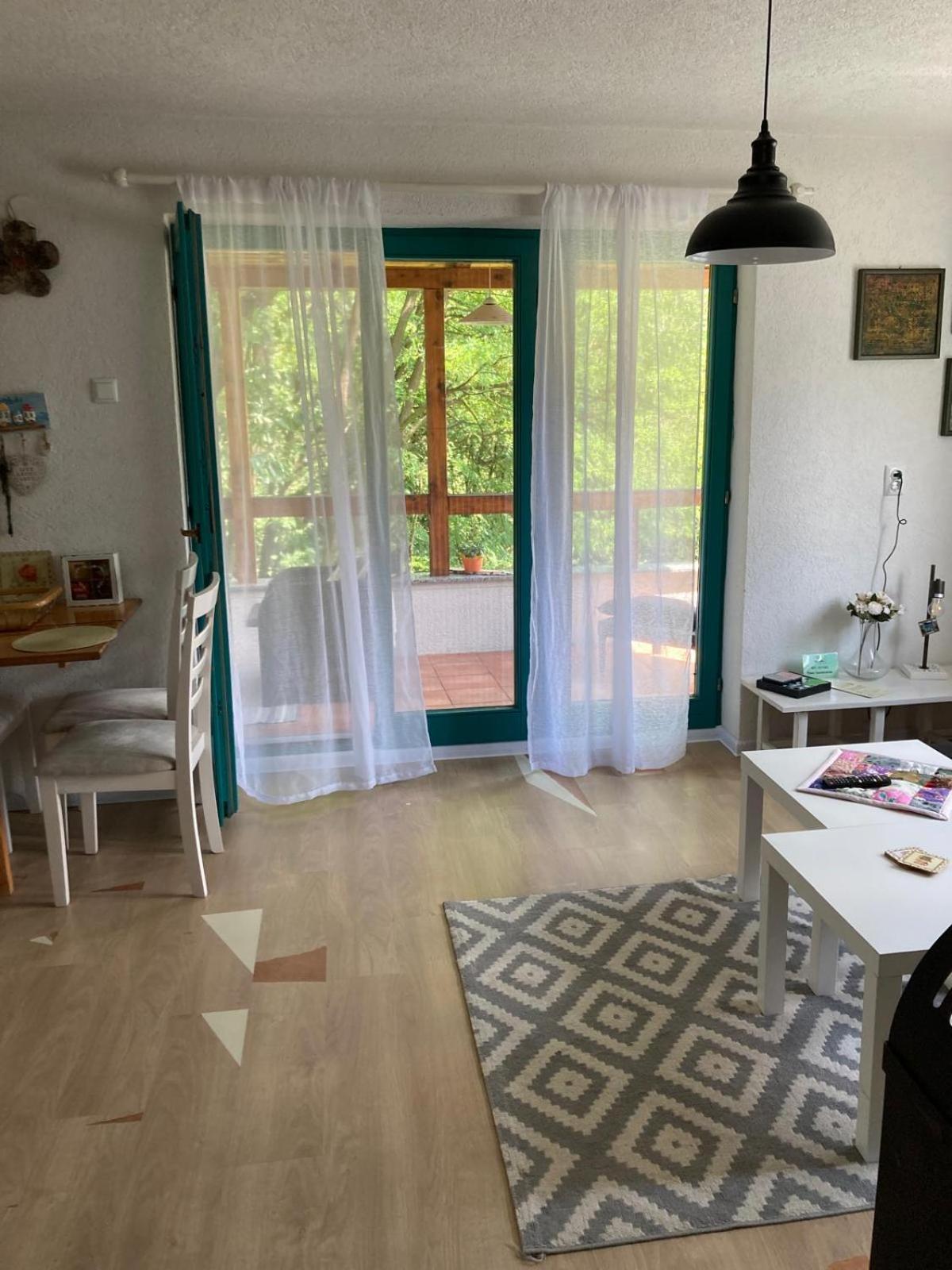 Holiday Home Tunnel Ravne Visoko Bagian luar foto
